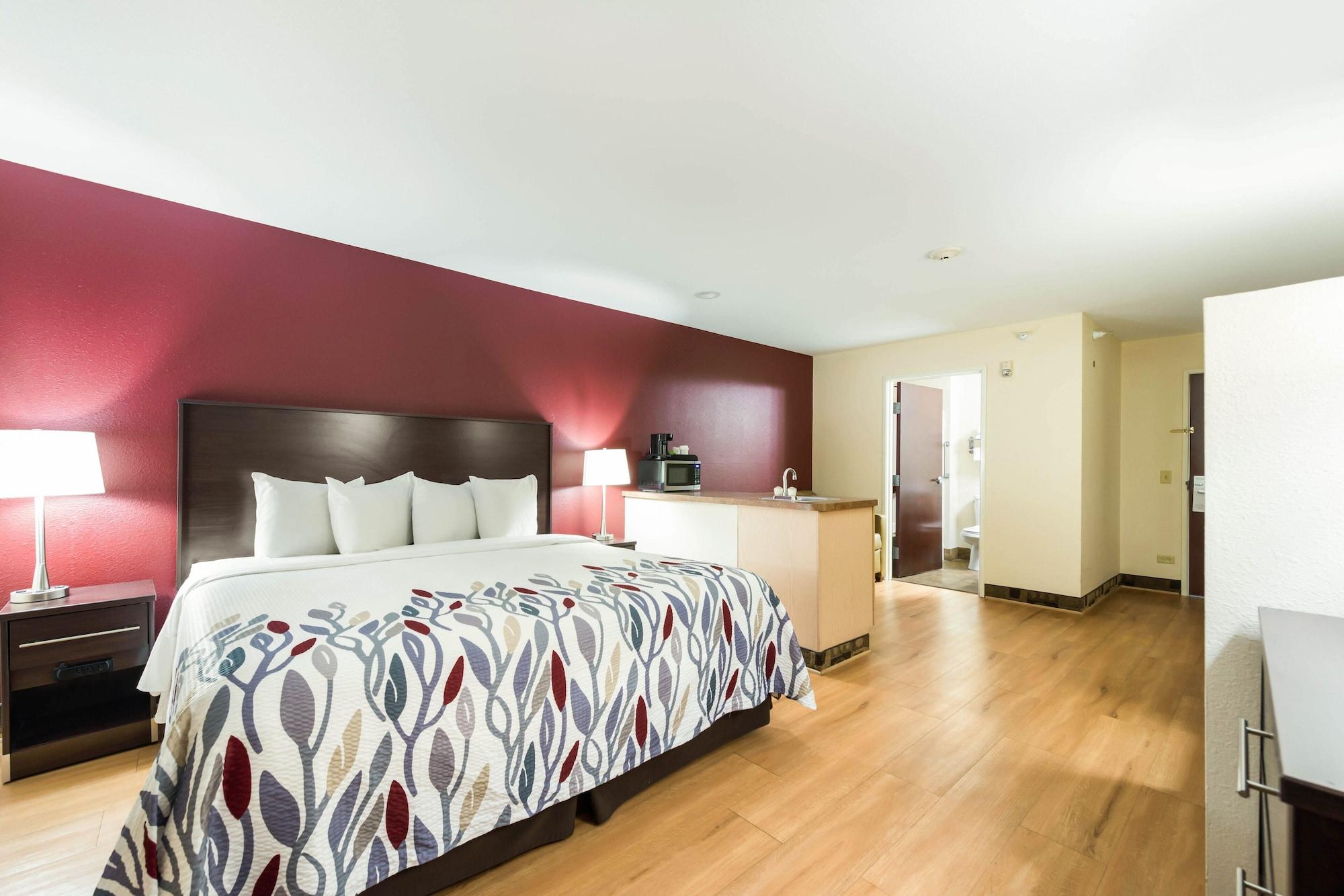 Red Roof Inn & Suites Monee Ngoại thất bức ảnh