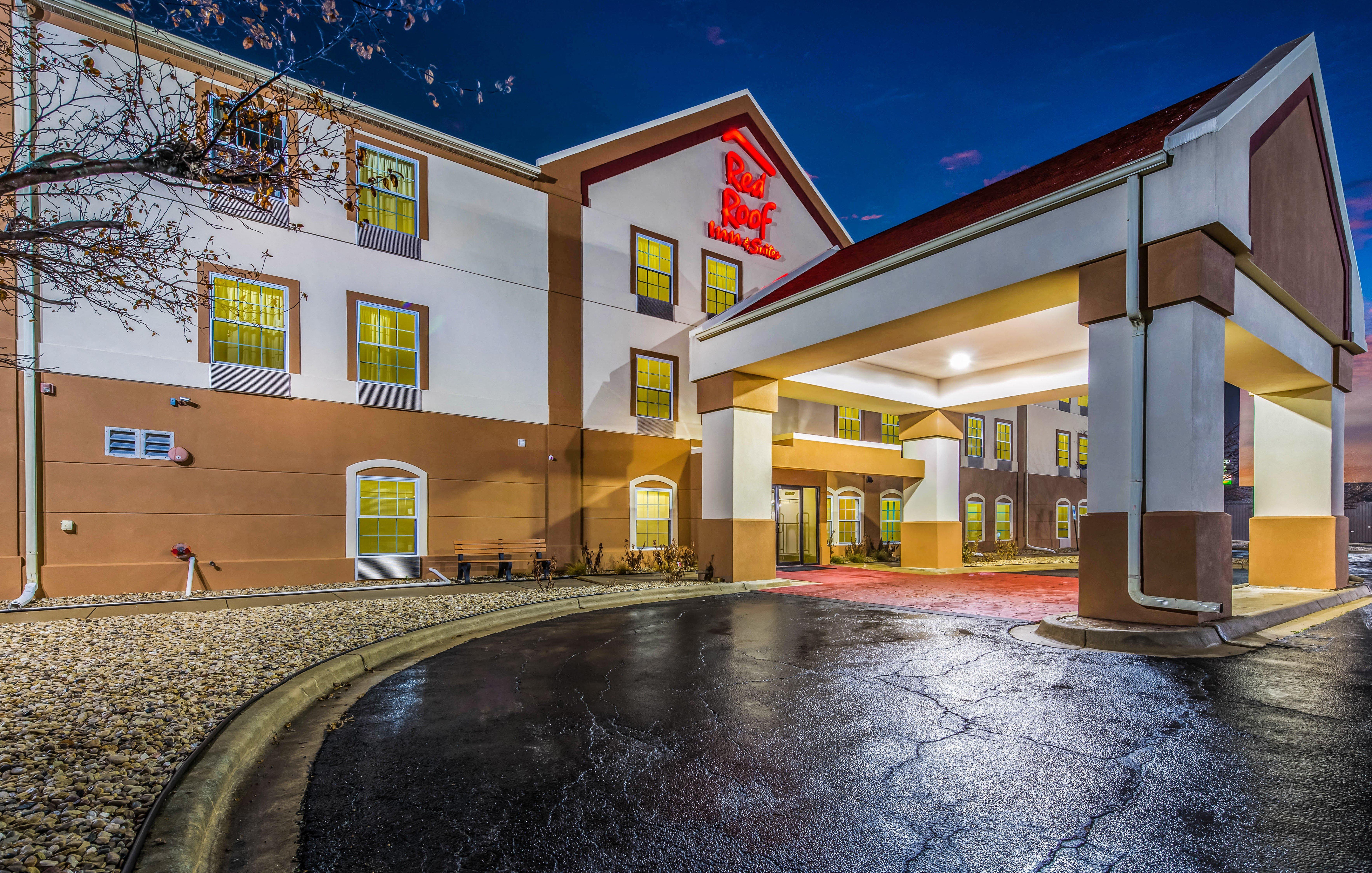 Red Roof Inn & Suites Monee Ngoại thất bức ảnh